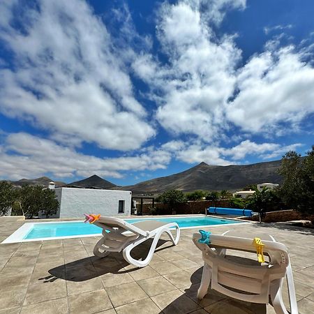 הוילה טינדאיה Casa Marisa With Heated Pool & Garden מראה חיצוני תמונה